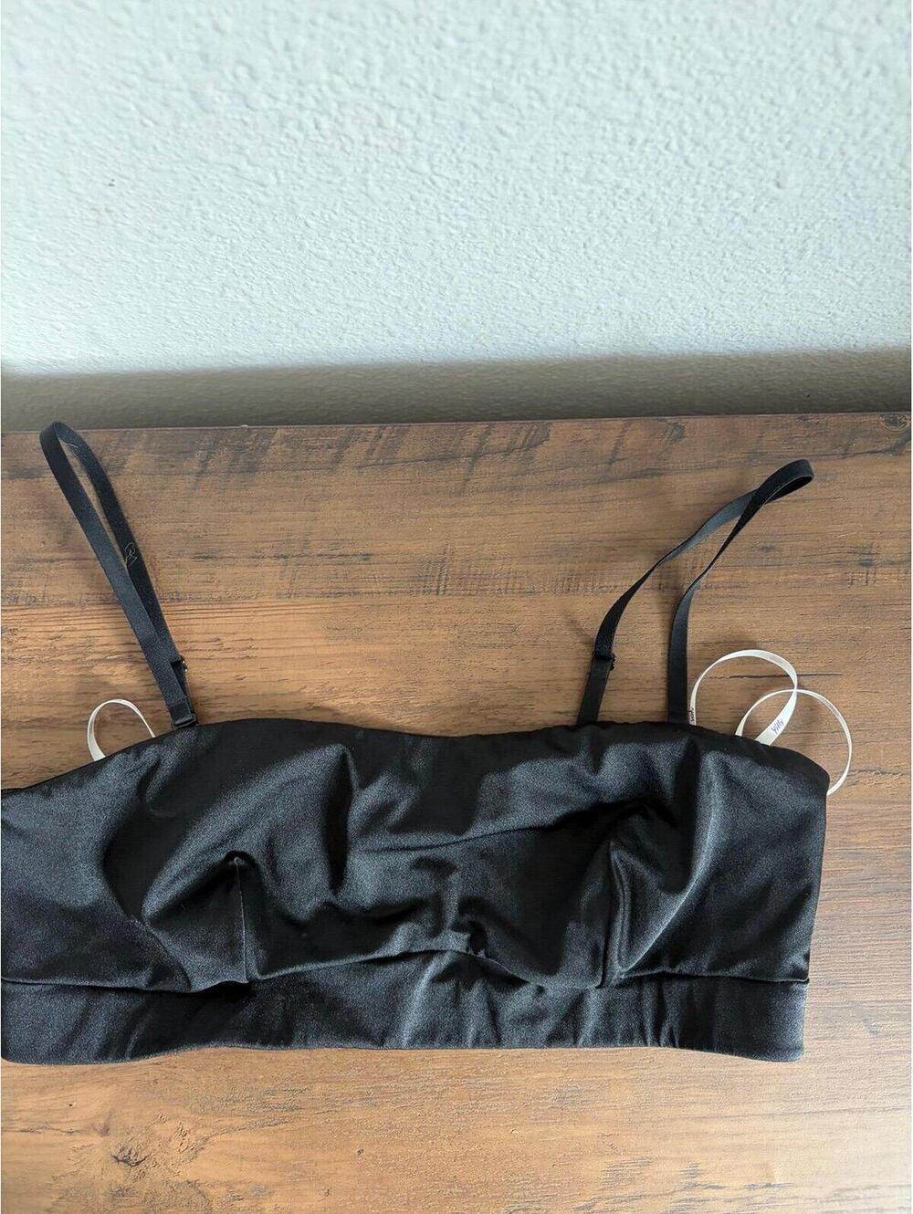 Yitty Fabletics Black Swim Top size L
